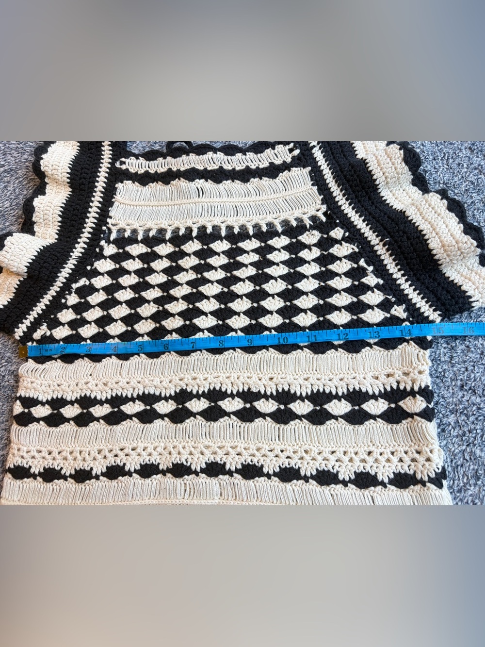 Forever 21 Black and Cream Crochet Tank Top Sise S - Picture 7 of 10